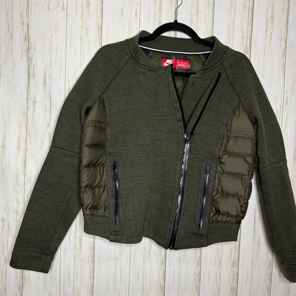 Nike Women's Aeroloft Olive Bomber Jacket - Picture 2 of 7